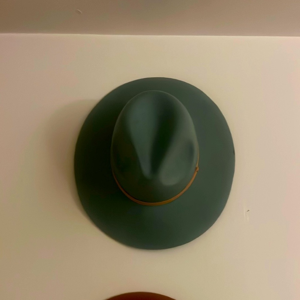 Green fedora